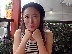 キレカワスレンダー美女が年下M男を優しくリップ責め、興奮高まる見せつけ3Pセックス